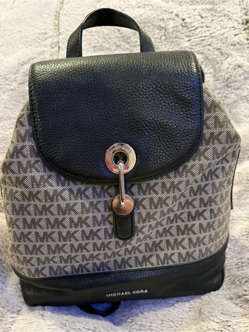 Michael Kors Raven Medium Black & Gray Signature  Backpack